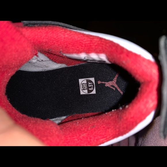 Air Jordan Retro 4 “Fire Red” - Picture 6 of 8